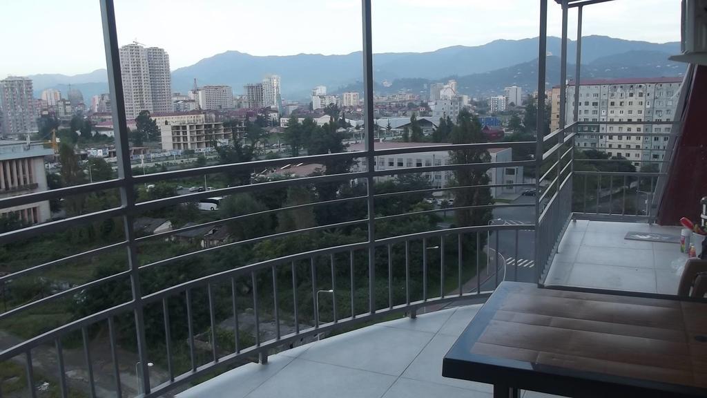 Big Flat In Batumi Apartment Bagian luar foto